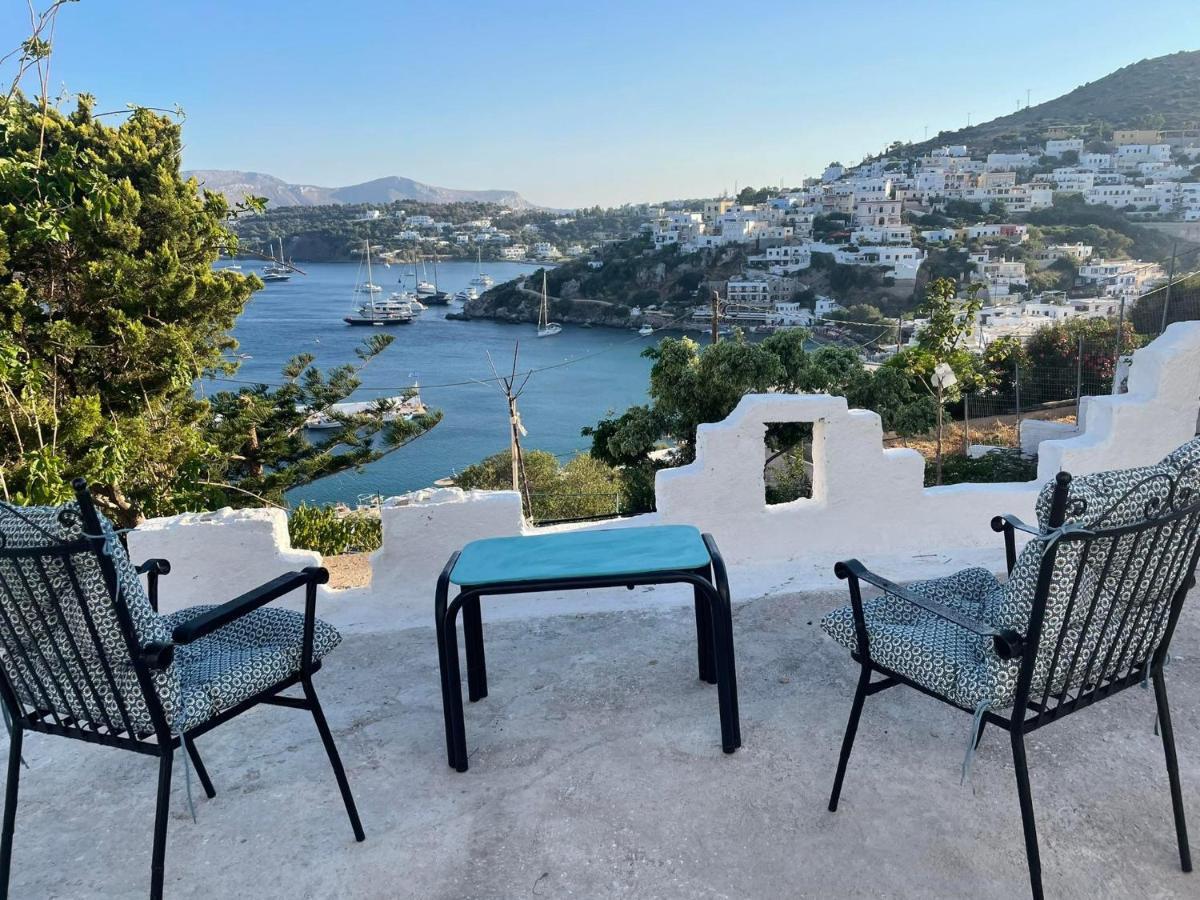 Sweet Home With Two Beds -One Single Room- With Beautiful View! Agia Marina  Eksteriør bilde